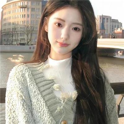 背鸭子的男孩
